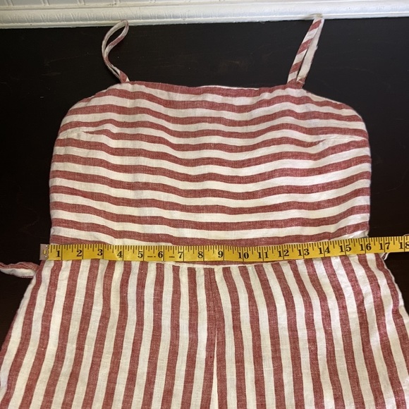 C&C California red and white 100% linen romper sz 8 EUC costal grandma - Picture 11 of 13